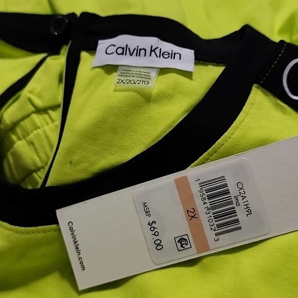 Calvin Klein Women's Shoulder LOGO Shorts ROMPER Lime Lime Green plus size 2X 3X - Picture 12 of 13